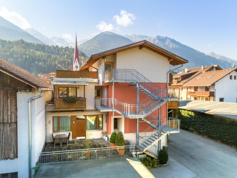 Gasthof Zum Stollhofer Inzing Bagian luar foto