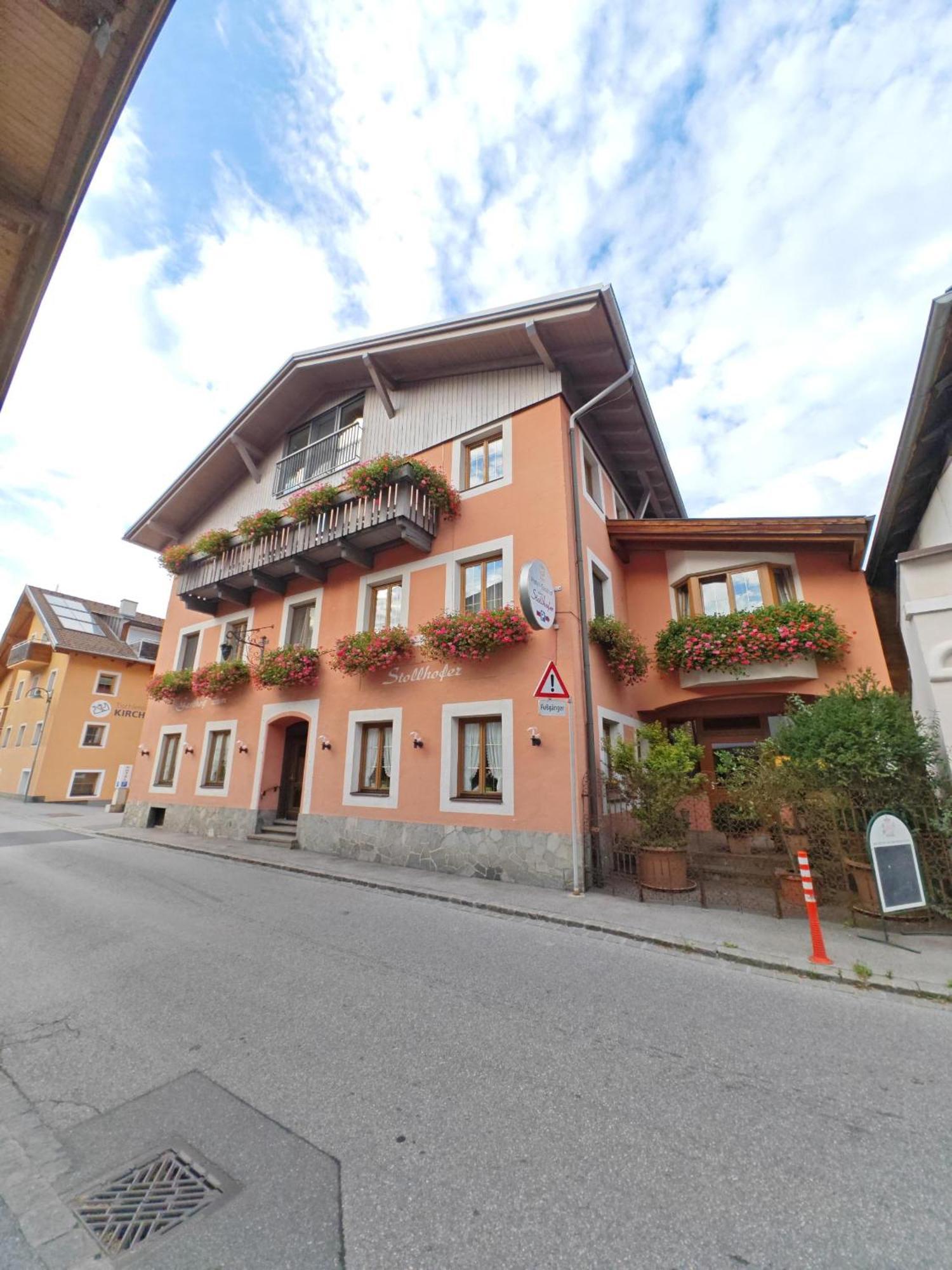Gasthof Zum Stollhofer Inzing Bagian luar foto