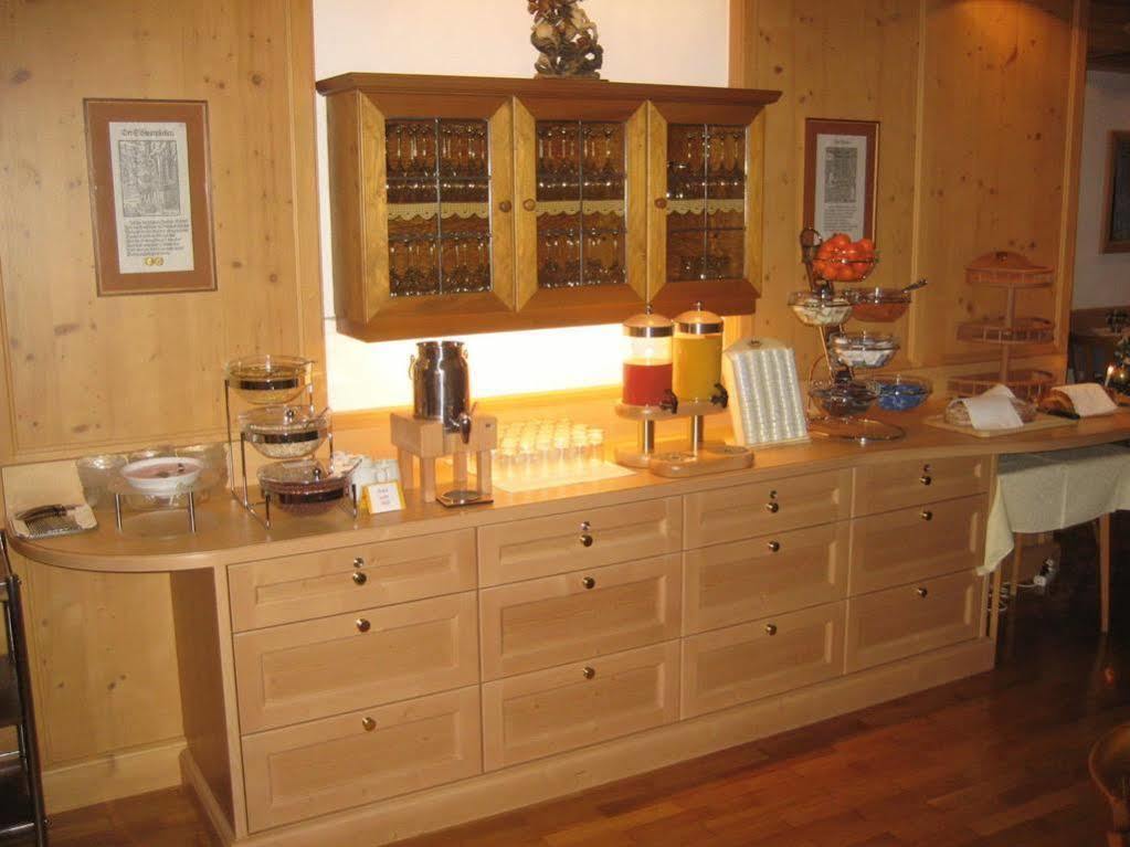 Gasthof Zum Stollhofer Inzing Bagian luar foto